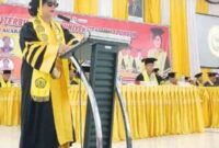 Prof. Dr. Sarintan Efratani Damanik, S.Hut., M.Si.