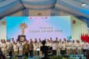 Kota Pematangsiantar meraih KEJAR Award terbaik Regional Sumatera dari OJK. Penghargaan diterima Wali Kota Wesly Silalahi atas implementasi program.