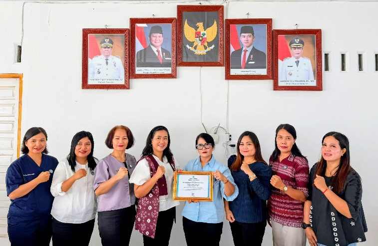 Tim Penggerak (TP) PKK Kabupaten Samosir meraih Juara I Lomba Vlog tingkat nasional melalui karya edukatif bertema “Sehat Mental, Sehat Hubungan Sosial di Era Digitalisasi”. 