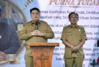 acara perpisahan Kepala Dinas Pendidikan, Kepemudaan dan Olahraga Kabupaten Samosir, Jonson Gultom, di Kompleks Dinas Pendidikan, Kepemudaan dan Olahraga Kabupaten Samosir pada Senin (3/8/2026).