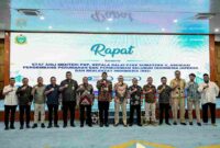 Gubernur Sumatera Utara (Sumut) Muhammad Bobby Afif Nasution, Penjabat (Pj) Sekretaris Daerah Provinsi Sumatera Utara (Sumut) Timur Tumanggor dan didampingi sejumlah OPD, Mengadakan rapat Bersama Ka Balai PKP, Apersi dan Rei mengenai program bedah rumah dari Kementrian PKP, di Aula Tengku Rizal Nurdin Rumah Dinas Gubernur, jalan Sudirman no 41 Medan, Jumat (18/9/2026)