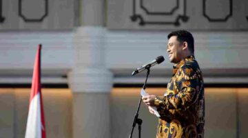 Gubernur Sumatera Utara (Sumut) Bobby Nasution bersama Bupati dan Walikota se-Sumut menandatangani komitmen bersama dalam pencegahan kourpsi pada Rapat Koordinasi Penguatan Tata Kelola Pemerintahan Daerah dan Pencegahan Korupsi Dalam Penyelenggaraan Pemerintahan Daerah Sumut di Aula Raja Inal Siregar Kantor Gubernur Sumut Jalan Diponegoro Kota Medan, Kamis (17/9/2026). 
