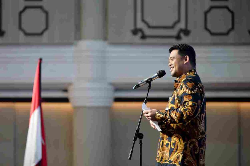 Gubernur Sumatera Utara (Sumut) Bobby Nasution bersama Bupati dan Walikota se-Sumut menandatangani komitmen bersama dalam pencegahan kourpsi pada Rapat Koordinasi Penguatan Tata Kelola Pemerintahan Daerah dan Pencegahan Korupsi Dalam Penyelenggaraan Pemerintahan Daerah Sumut di Aula Raja Inal Siregar Kantor Gubernur Sumut Jalan Diponegoro Kota Medan, Kamis (17/9/2026). 
