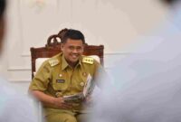 Gubernur Sumatera Utara (Sumut) Bobby Nasution menerima audiensi Kepala Balai Karantina Hewan,Ikan Dan Tumbuhan Sumut Prayatno Ginting di ruang kerja Gubernur Lantai 10 Kantor Gubernur Sumut Jalan Diponegoro Kota Medan. Senin (7/9/2026).