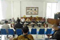 Pemerintah Provinsi Sumatera Utara (Sumut) melalui Dinas Perindustrian Dan Perdagangan (Disperindag) melakukan Konferensi Pers terkait stabilitas harga bahan pokok di Sumut, Kegiatan yang difasilitasi Dinas Kominfo Sumut ini berlangsung di Lobby Dekranasda Lantai 1 Kantor Gubernur Sumut Jalan Diponengoro Kota Medan. Kamis (10/9/2026).