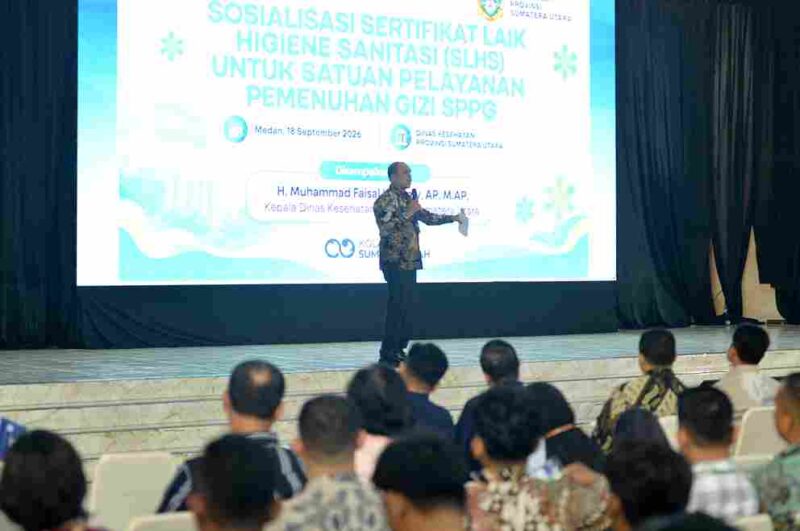 Staf Ahli Bidang Pendidikan Kesehatan Infrastruktur dan Pemberdayaan Masyarakat Provinsi Sumatera Utara (Sumut) Alfi Syahriza menghadiri Peningkatan Tata Kelola SPPG untuk Jaminan Mutu MBG dan Stabilitas Harga Pangan Sumatera Utara Sumatera Utara 2026 di Aula Madinatul Haj Asrama Haji Medan, Jumat (18/9/2026).