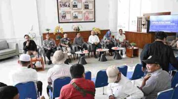 Temu Pers bersama dengan Biro Administrasi Pimpinan Sekretariat Daerah Provinsi Sumatera Utara (Sumut), Kegiatan ini difasilitasi Dinas Komunikasi dan Informatika Sumut yang berlangsung di Lobby Dekranasda Lantai 1 Kantor Gubernur Sumut Jalan Diponengoro Nomor 30 Medan, Jumat (18/9/2026).