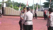 Upacara Laporan Kenaikan Pangkat Pengabdian bagi Kompol Suit Purba Dasuha, S.H., M.H., di Lapangan Apel Polres Simalungun, Jalan Jon Horailam Saragih Nomor 110, Pematang Raya, Kabupaten Simalungun, Senin (31/8/2026) sekitar pukul 08.30 WIB.
