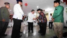 Wali Kota Pematangsiantar Wesly Silalahi, S.H., M.Kn., bersama jajaran Pemerintah Kota (Pemko) Pematangsiantar menerima dan menjamu utusan Majelis Ulama Indonesia (MUI) Pusat dan MUI Provinsi Sumatera Utara (Sumut) di Rumah Dinas Wali Kota, Jalan M.H. Sitorus, Kelurahan Teladan, Kecamatan Siantar Barat, Senin (31/8/2026) malam.