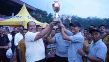 Bupati Asahan Taufik Zainal Abidin menutup Turnamen U-15 2026. Mezaluna menjadi juara pertama, disusul Bakrie Asahan dan Kapella.