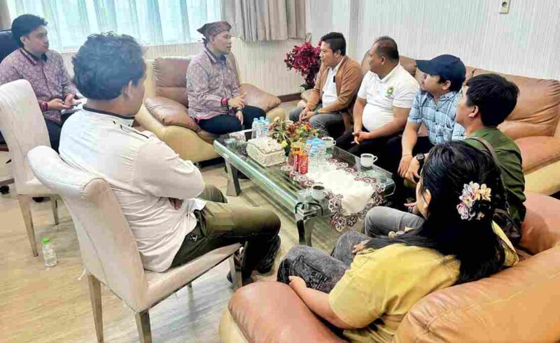 APPSI Kabupaten Simalungun saat bersilaturahmi dengan Wakil Bupati Simalungun sekaligus Ketua Satgas MBG Kabupaten Simalungun, Benny Gusman Sinaga, di Kantor Bupati Simalungun, Pamatang Raya, Kamis (3/9/2026).