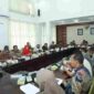 Rapat Sinkronisasi Kegiatan Tim Terpadu Pencegahan dan Pemberantasan Penyalahgunaan dan Peredaran Gelap Narkotika dan Prekursor Narkotika (P4GN) yang dipimpin Wakil Bupati Asahan, Rianto, S.H., M.A.P., di Aula Mawar Kantor Bupati Asahan pada Kamis, 3 September 2026.