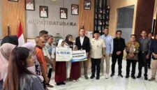 PT KINRA menyampaikan dukungan pascakebakaran PT Evyap Sabun Indonesia. Santunan dan bantuan bagi tiga keluarga korban mencapai Rp3,21 miliar.