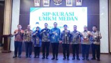Wali Kota Medan Rico Tri Putra Bayu Waas meluncurkan lima inovasi layanan publik Pemerintah Kota Medan di Balai Kota Medan, Kamis (10/9/2026).