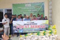 PT Socfindo Kebun Lae Butar salurkan 100 paket sembako disalurkan kepada warga kurang mampu di Desa Rimo, Kecamatan Gunung Meriah, Kabupaten Aceh Singkil, Jumat (11/9/2026).