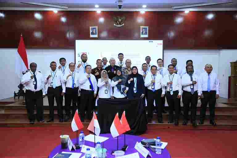 Wali Kota Pematangsiantar Wesly Silalahi mengikuti KPPD Lemhannas RI Angkatan IV 2026 bersama 29 kepala daerah untuk memperkuat kepemimpinan.