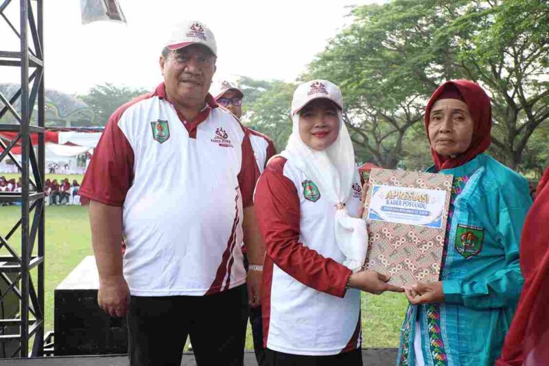 Bupati Asahan Taufik Zainal Abidin, S.Sos., M.Si., saat menghadiri Jambore Kader Posyandu Bidang Kesehatan Tingkat Kabupaten Asahan Tahun 2026.