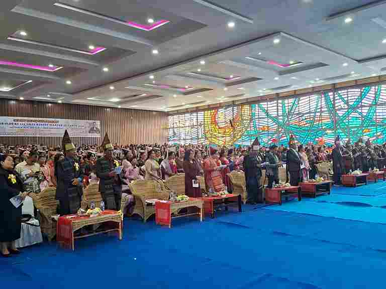 Pesta Olob-Olob GKPS Resort Siantar III dihadiri Sekda Junaedi Sitanggang. 