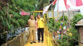Staf Ahli Wali Kota Bidang Kemasyarakatan dan SDM, Adlan, yang pada peresmian Jembatan Perintis, Senin (14/9/2026).