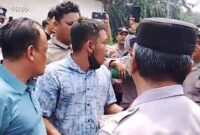perwakilan pemuda menyampaikan aspirasi melalui aksi damai di lingkungan perusahaan PT Global Sawit Semesta (GSS)