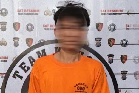 Satuan Reserse Kriminal Polres Pelabuhan Belawan menangkap seorang pria berinisial RM alias D (22) yang diduga terlibat dalam kasus pencurian dengan kekerasan (curas).