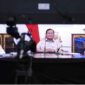 Rapat terbatas tersebut dipimpin Presiden Prabowo dari Istana Merdeka dengan didampingi Menteri Sekretaris Negara Prasetyo Hadi dan Sekretaris Kabinet Teddy Indra Wijaya.