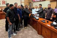 okoh masyarakat Beutong Ateuh membawa petisi dukungan investasi ke Komisi III DPR RI. Lapangan kerja, ekonomi lokal, lingkungan, dan budaya