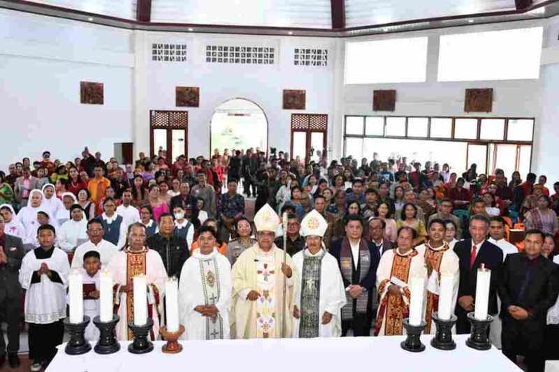 Pemerintah Kabupaten Samosir bersama jajaran Gereja Katolik meresmikan Gereja dan Aula Katolik Santo Paulus Saitnihuta di Kecamatan Pangururan, Kabupaten Samosir, Minggu (20/9/2026).