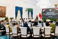 Prabowo saat memimpin diskusi bersama sejumlah akademisi dari berbagai perguruan tinggi dan lembaga riset di Istana Merdeka, Jakarta, Kamis (24/9/2026).