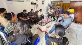 Proses mediasi melibatkan Disdik Pematangsiantar dan Polsek Siantar Selatan dengan mempertemukan pihak sekolah, guru, orang tua NR, serta orang tua siswi yang disebut terlibat di sekolah pada Sabtu (26/9/2026).