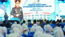 apolri Jenderal Polisi Drs. Listyo Sigit Prabowo, M.Si., saat memberikan kuliah umum kepada mahasiswa baru Universitas Muhammadiyah Sumatera Utara (UMSU) dalam kegiatan Pengenalan Kehidupan Kampus bagi Mahasiswa Baru (PKKMB) 2026 di Medan, Senin (28/9/2026).
