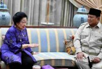 Presiden Prabowo Subianto bertakziah ke kediaman Presiden ke-5 Republik Indonesia Megawati Soekarnoputri di Jakarta, pada Senin malam, 28 September 2026.