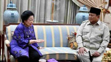 Presiden Prabowo Subianto bertakziah ke kediaman Presiden ke-5 Republik Indonesia Megawati Soekarnoputri di Jakarta, pada Senin malam, 28 September 2026.