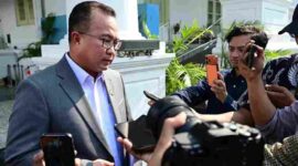 Kepala Badan Riset dan Inovasi Nasional (BRIN) Arif Satria memberikan keterangannya usai diterima Presiden Prabowo Subianto di Istana Merdeka, Jakarta, pada Selasa, 29 September 2026.