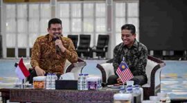 Gubernur Sumatera Utara (Sumut) Bobby Afif Nasution, di dampingi sejumlah OPD menerima kunjungan kehormatan Dato' Muzafar Shah Mustafa yang merupakan Duta Besar Negara Diraja Malaysia untuk Indonesia di Aula Tengku Rizal Nurdin, Rumah Dinas Gubernur, Sabtu (10/10/2026)