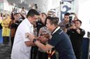 Gubernur Sumatera Utara (Sumut) Muhammad Bobby Afif Nasution menyambut kedatangan Kepala Kepolisian Daerah (Kapolda) Sumut Irjen Pol. Sonny Irawan di Bandar Udara Internasional Kualanamu, Kecamatan Beringin, Kabupaten Deliserdang, Selasa (6/10/2026).