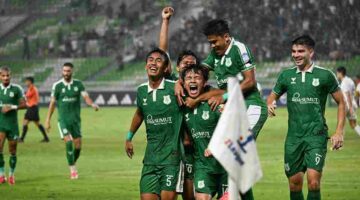 PSMS Medan mengalahkan PSIS Semarang 2-1.