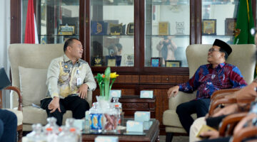  kunjungan reses Anggota DPD RI, Penrad Siagian, di ruang kerjanya, Kantor Gubernur Sumut, Jalan Pangeran Diponegoro Nomor 30, Medan, Jumat (16/10/2026).