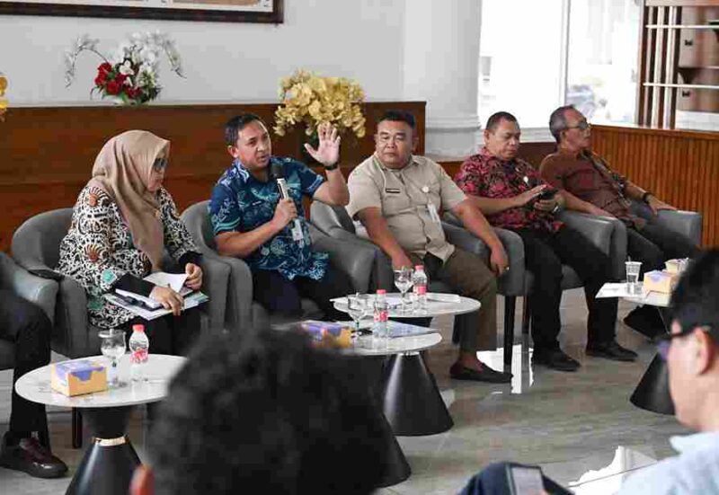 Temu Pers bersama dengan Dinas Sosial Provinsi Sumatera Utara (Sumut), Kegiatan ini difasilitasi Dinas Komunikasi dan Informatika Sumut yang berlangsung di Lobby Dekranasda Lantai 1 Kantor Gubernur Sumut Jalan Diponegoro Nomor 30 Medan, Jumat (2/10/2026).