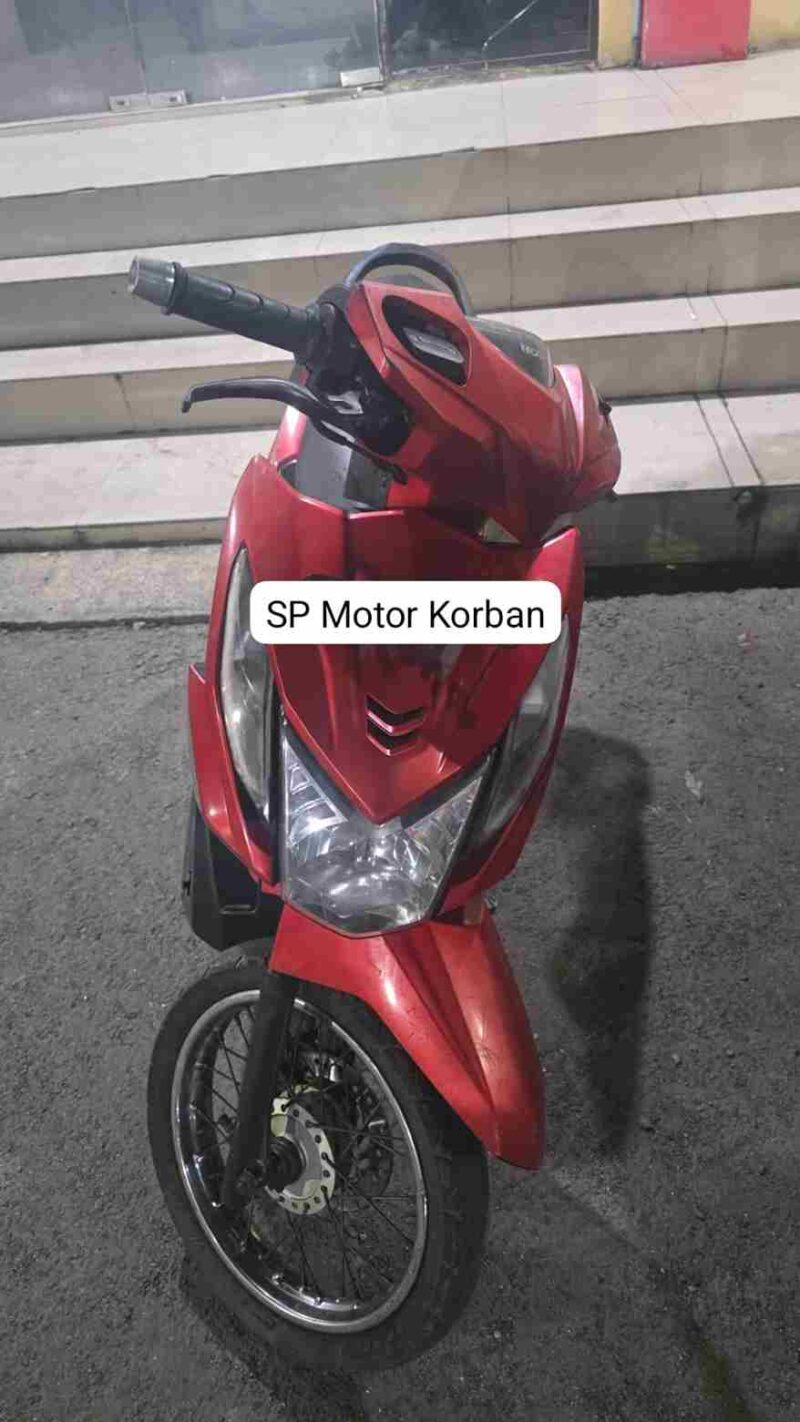 Polisi menyita sepeda motor dan masih mendalami perkara