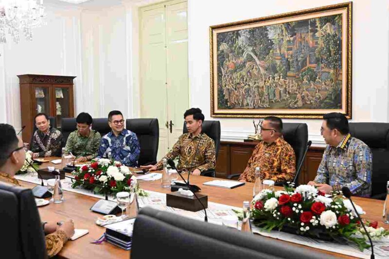 Wakil Presiden (Wapres) Gibran Rakabuming menerima jajaran pengurus Ruang Aksi Pemimpin Indonesia (RAPI) di Istana Wakil Presiden, Jakarta Pusat, Rabu (30/9/2026).