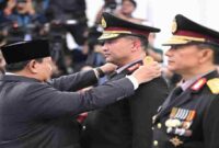 Presiden Prabowo melantik Suyudi Ario Seto sebagai Kapolri dan Wahyu Hadiningrat sebagai Wakapolri di Istana Negara, Jakarta, 1 Oktober 2026.