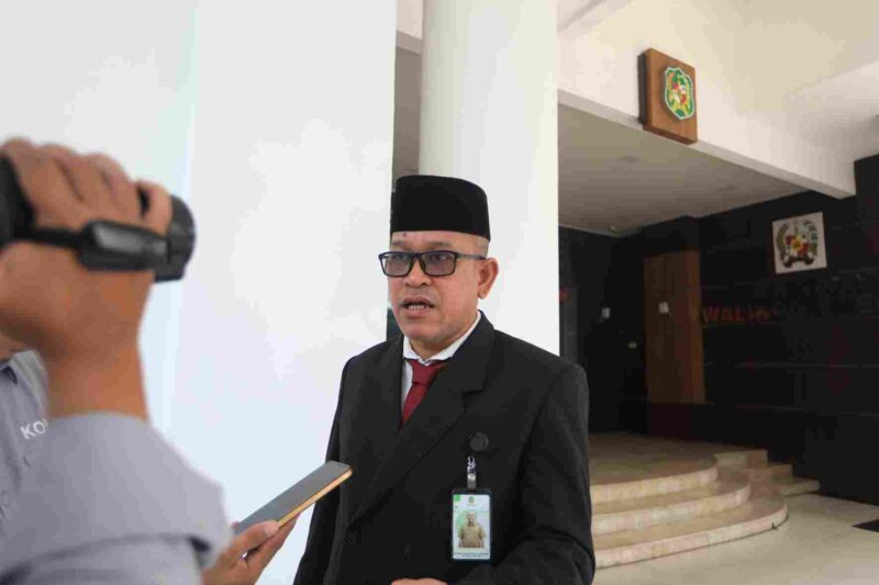 Plt Kepala Dinas Kesehatan Kota Medan dr. Surya Syahputra Pulungan, M.Kes.