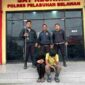Dua pemuda diamankan bersama tiga sajam dan sejumlah barang lainnya.