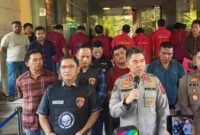 Polda Sumatera Utara bersama jajaran Polres, Polresta, dan Polrestabes mengungkap 654 kasus pencurian dengan kekerasan (curas) dan pencurian dengan pemberatan (curat) dalam kurun waktu tiga minggu.