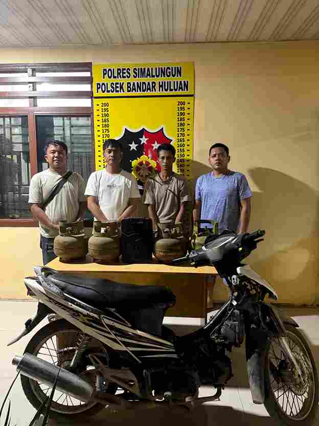Polsek Bandar Huluan mengamankan seorang pria terkait dugaan pencurian empat tabung gas dan pengeras suara dari rumah makan di Nagori Wonorejo.