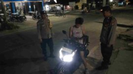 Polsek Dolok Pardamean menggelar razia kendaraan dan Patroli Blue Light di Simarjarunjung