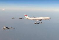 Pesawat yang membawa Presiden El-Sisi mendapat pengawalan khusus dari dua pesawat tempur TNI Angkatan Udara, yakni dua pesawat Sukhoi SU-30 dan dua pesawat Sukhoi SU-27, serta dua pesawat F-16 sebagai escort support pada Sabtu, 10 Oktober 2026, Foto: BPMI Setpres.