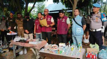 Direktorat Reserse Narkoba Polda Sumatera Utara bersama BNNP Sumut, TNI, pemerintah daerah, dan personel gabungan menggelar Gerebek Sarang Narkoba (GSN) di bantaran Sungai Jalan M. Yusuf Jintan, Desa Percut, Kecamatan Percut Sei Tuan, Kabupaten Deli Serdang, Minggu (11/10/2026).