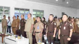Peluncuran program bertema “Sebuah Kolaborasi Mengawal Pendidikan, Mencegah Penyimpangan”   berlangsung di Aula Dinas Pendidikan Kabupaten Asahan, Selasa (13/10/2026)..